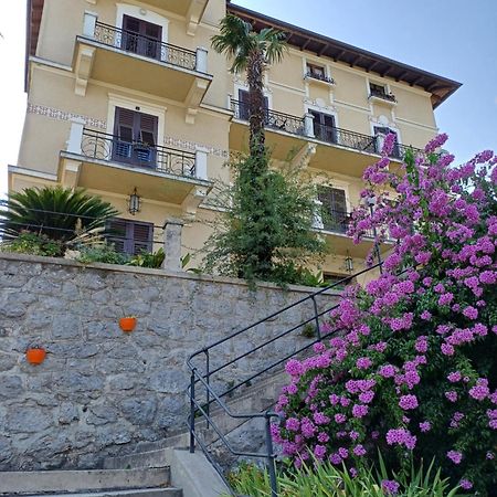 Villa Marija Lovran Bagian luar foto